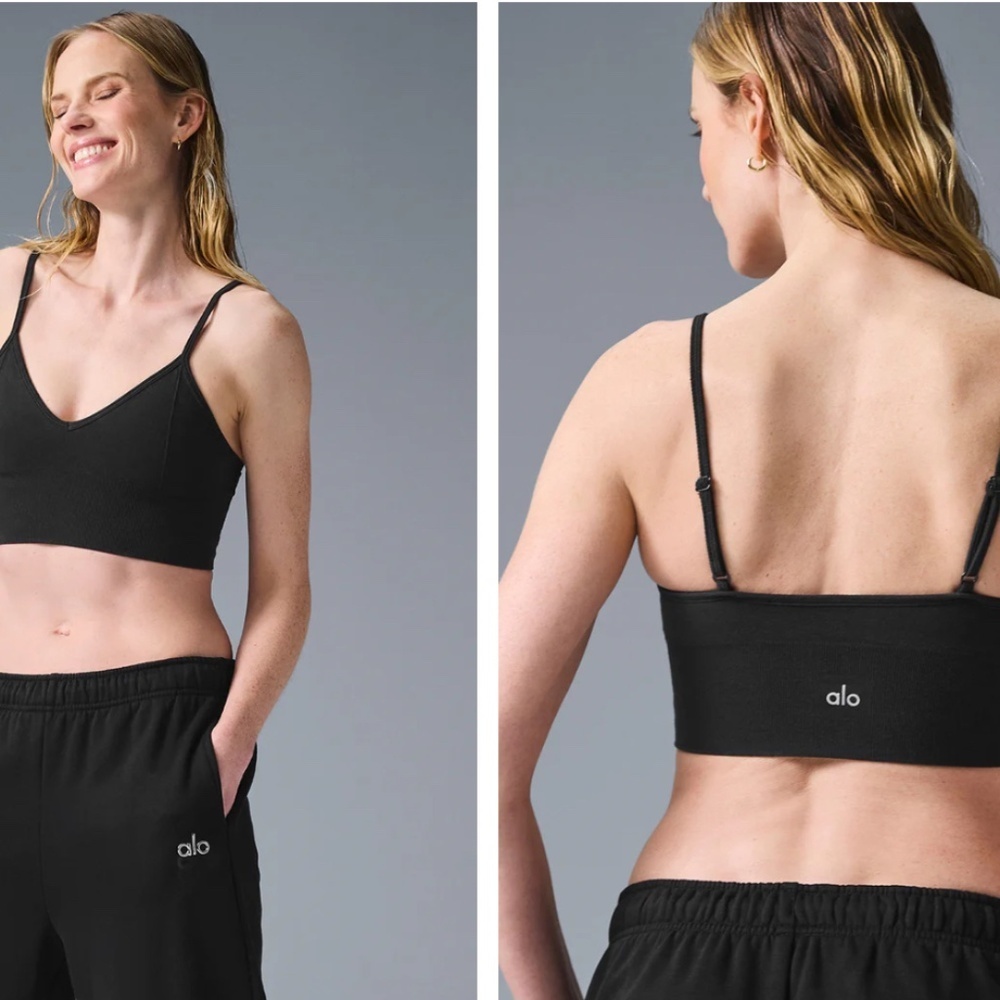 NWT Alo Yoga Delight Bralette Size Small Black